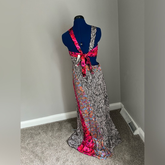 NWT For Love & Lemons Rita Mixed Print Cutout Floral and Zebra Maxi Dress Sz M - Picture 7 of 9
